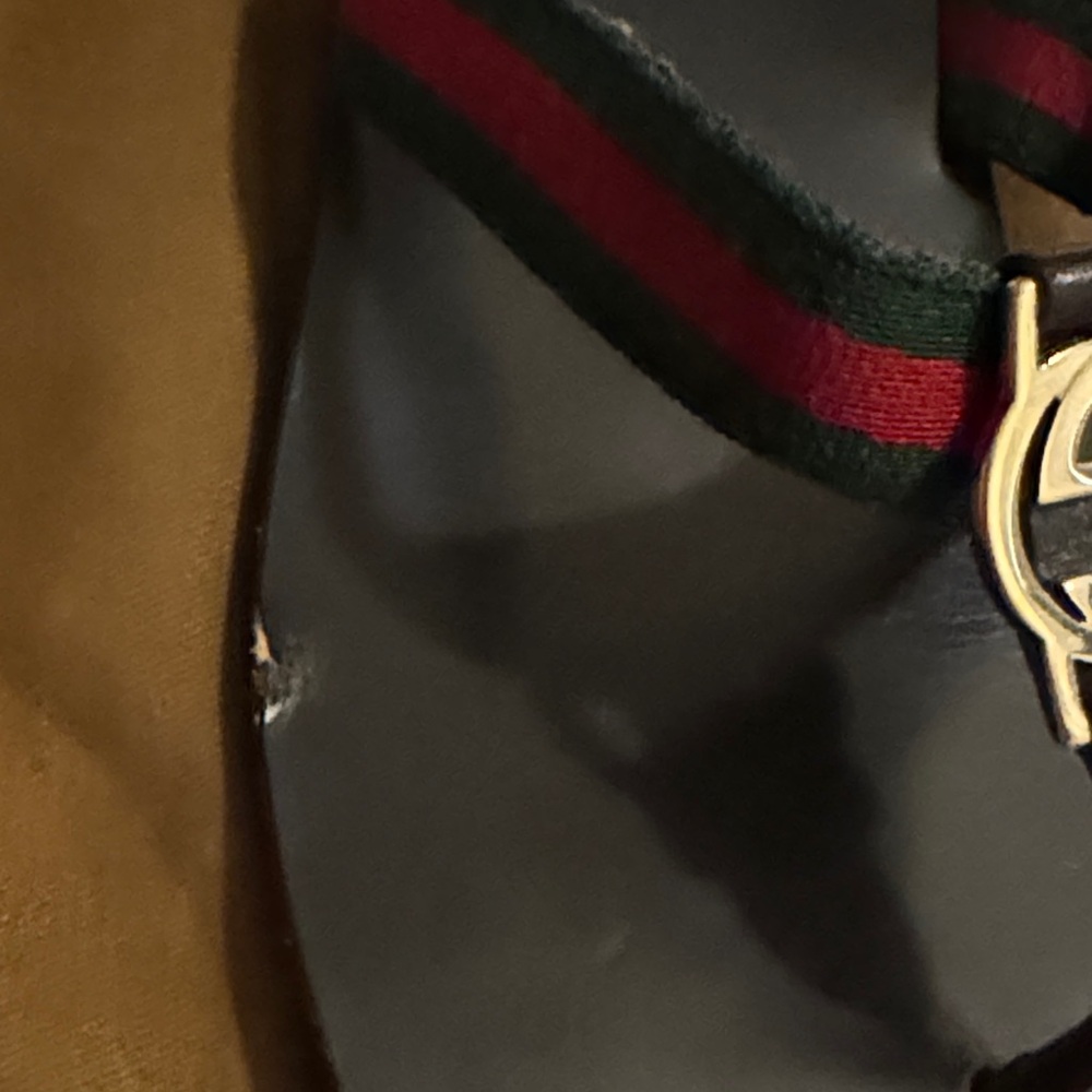 Gucci Black Flip Flops with Gold Logo - Picture 6 of 14